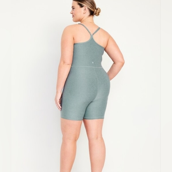 Old Navy Active Women's Size XL Cloud+ Racerback Bodysuit 6" Inseam Blue Green - Picture 2 of 11